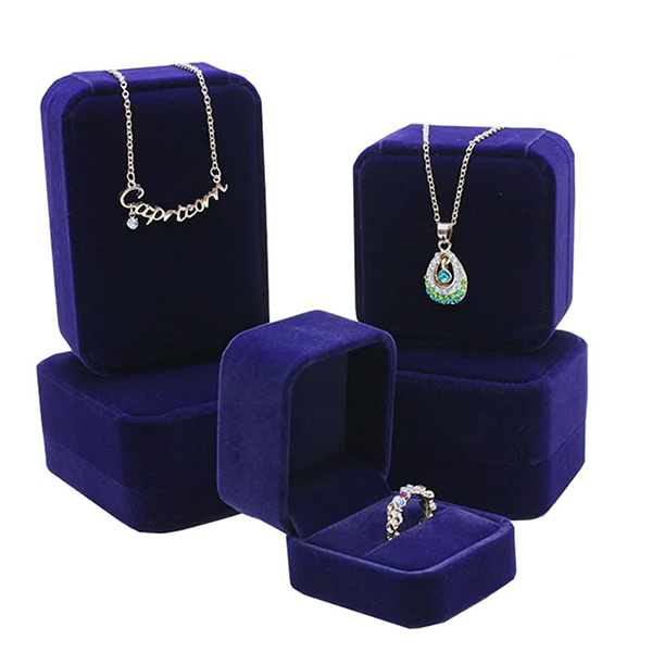 Custom jewelry boxes  manufacturers