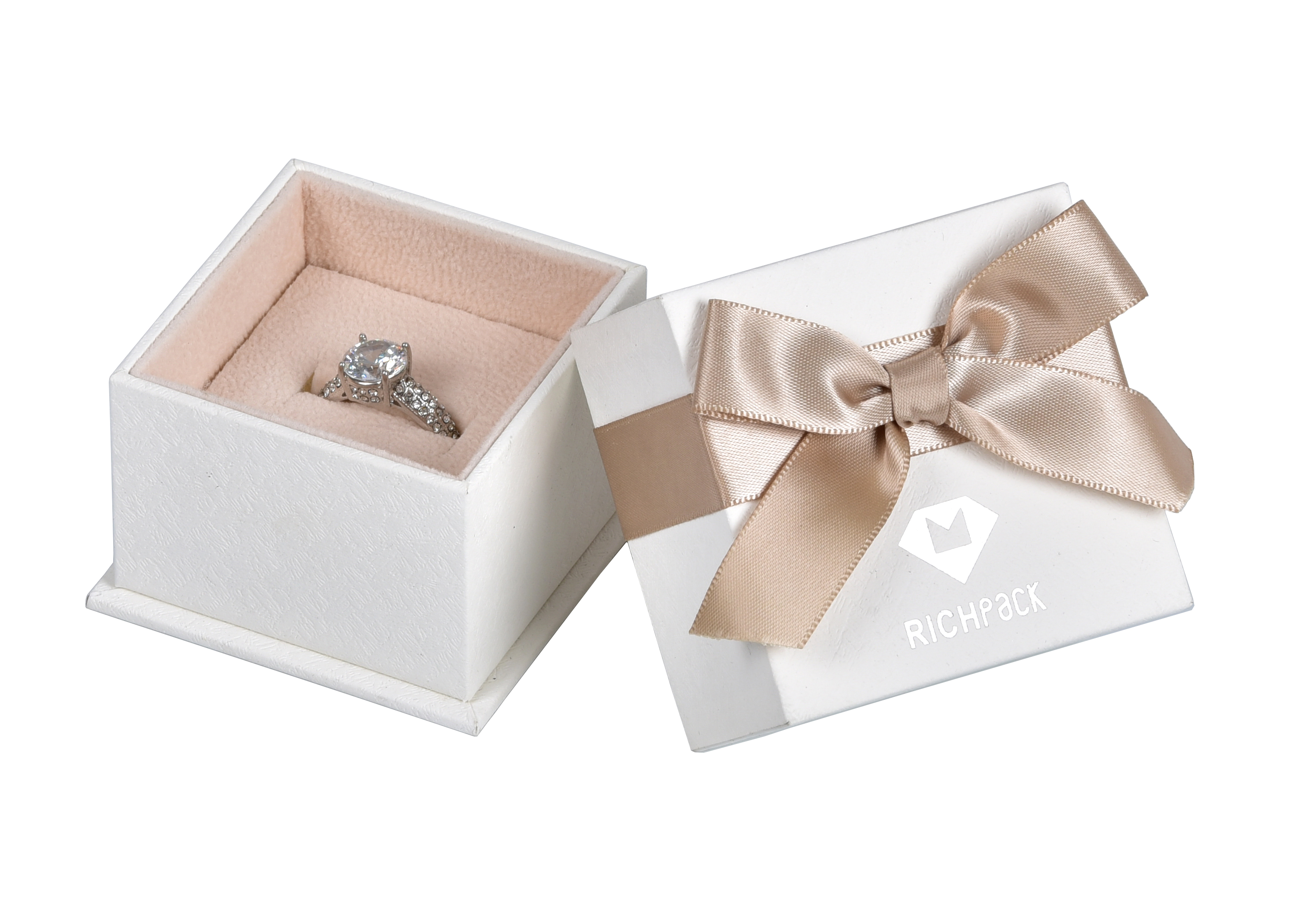 https://www.richpackfj.com/girl-jewelry-box-with-ribbon-for-gift-product/